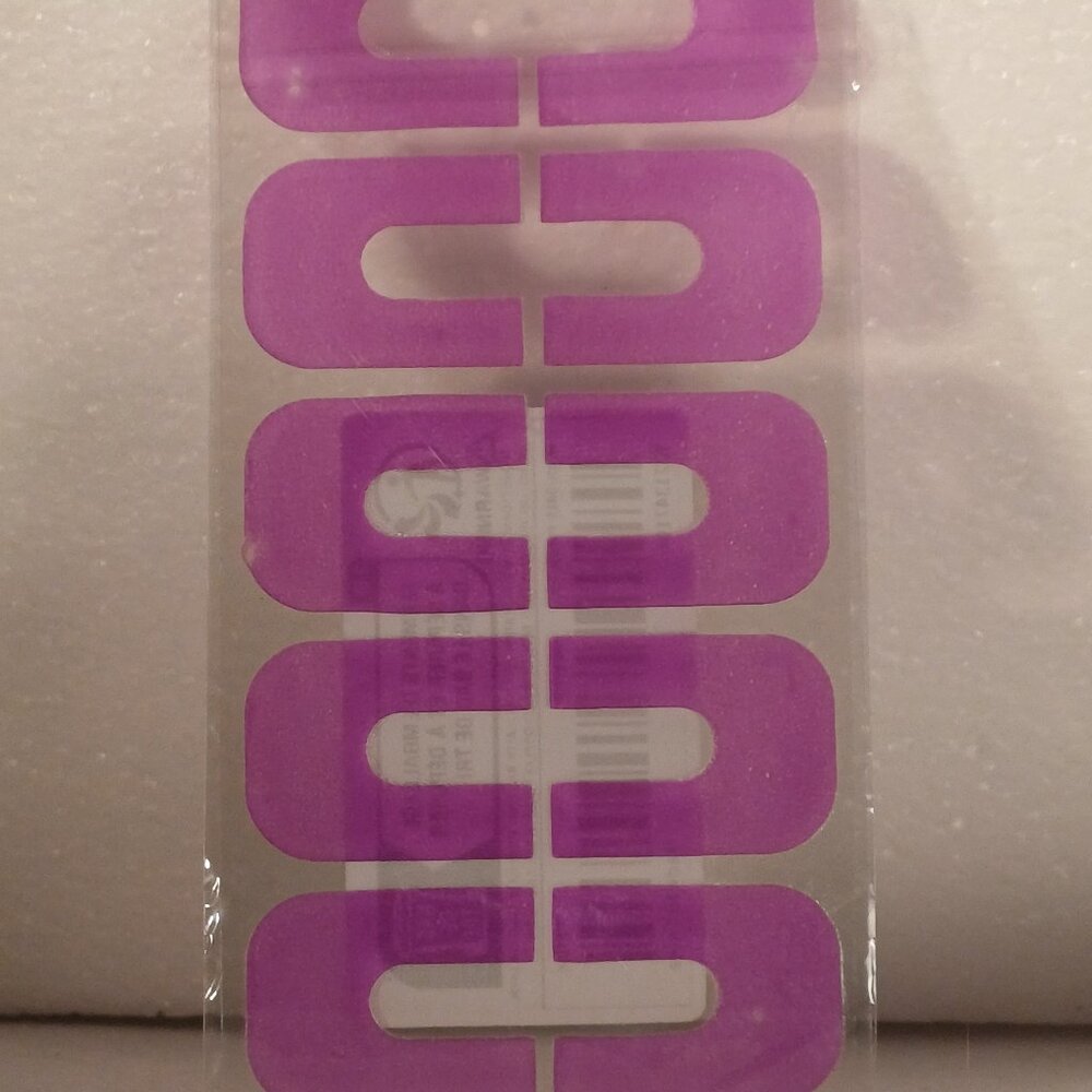 NWT  Purple Finger Nail Fingernail Toe Nail Toenail Polish Polishing Guards